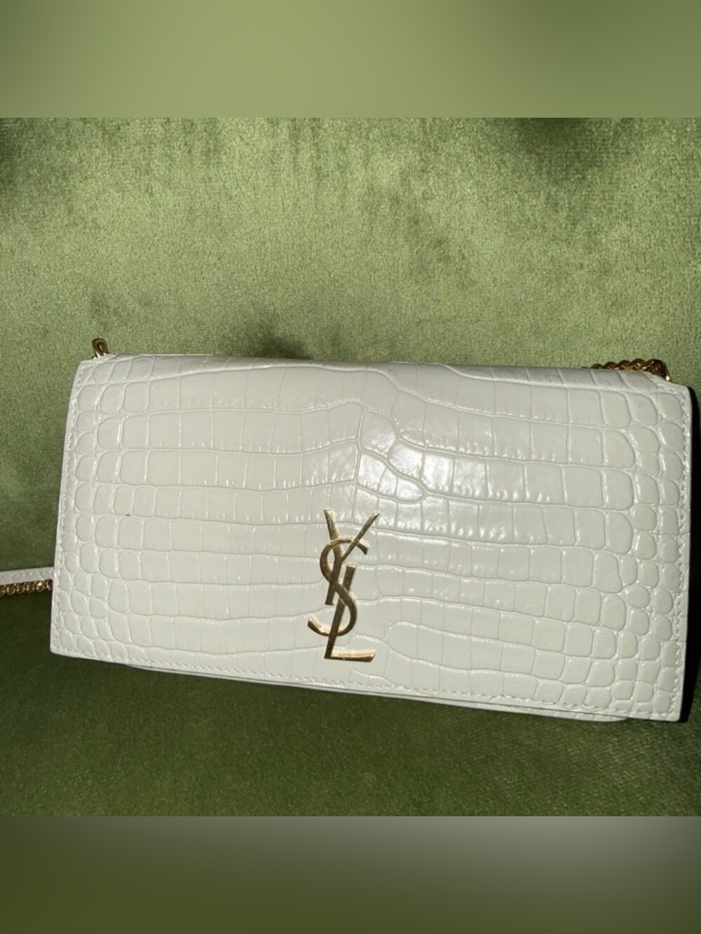 YSL Cassandre phone holder in crocodile embossed leather - Picture 2 of 7